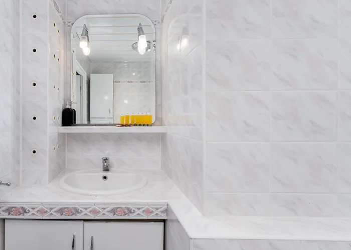 Park Zakrzowek Spacious By Bookinghost Lägenhet *