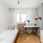 Park Zakrzowek Spacious By Bookinghost Apartment Krakau