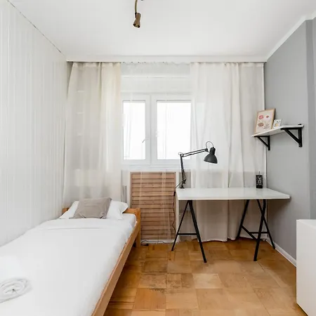 Park Zakrzowek Spacious By Bookinghost Apartment Krakow