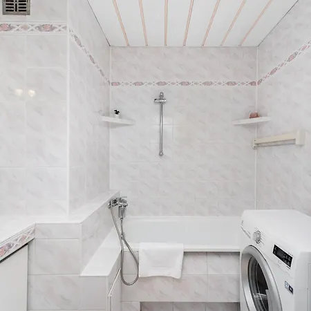 Park Zakrzowek Spacious By Bookinghost Apartment