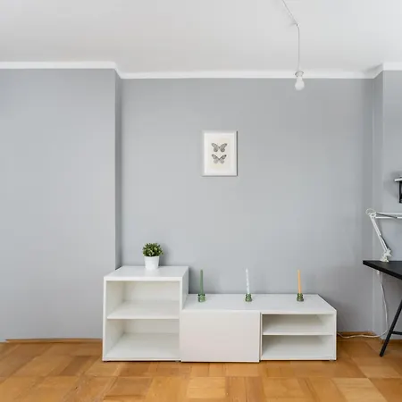 Апартаменты Park Zakrzowek Spacious Краков